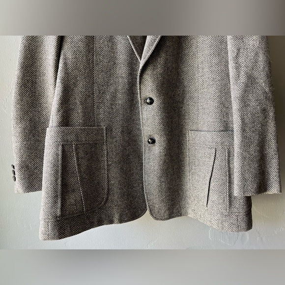Mr. Marsh Tweed Blazer - Picture 2 of 9